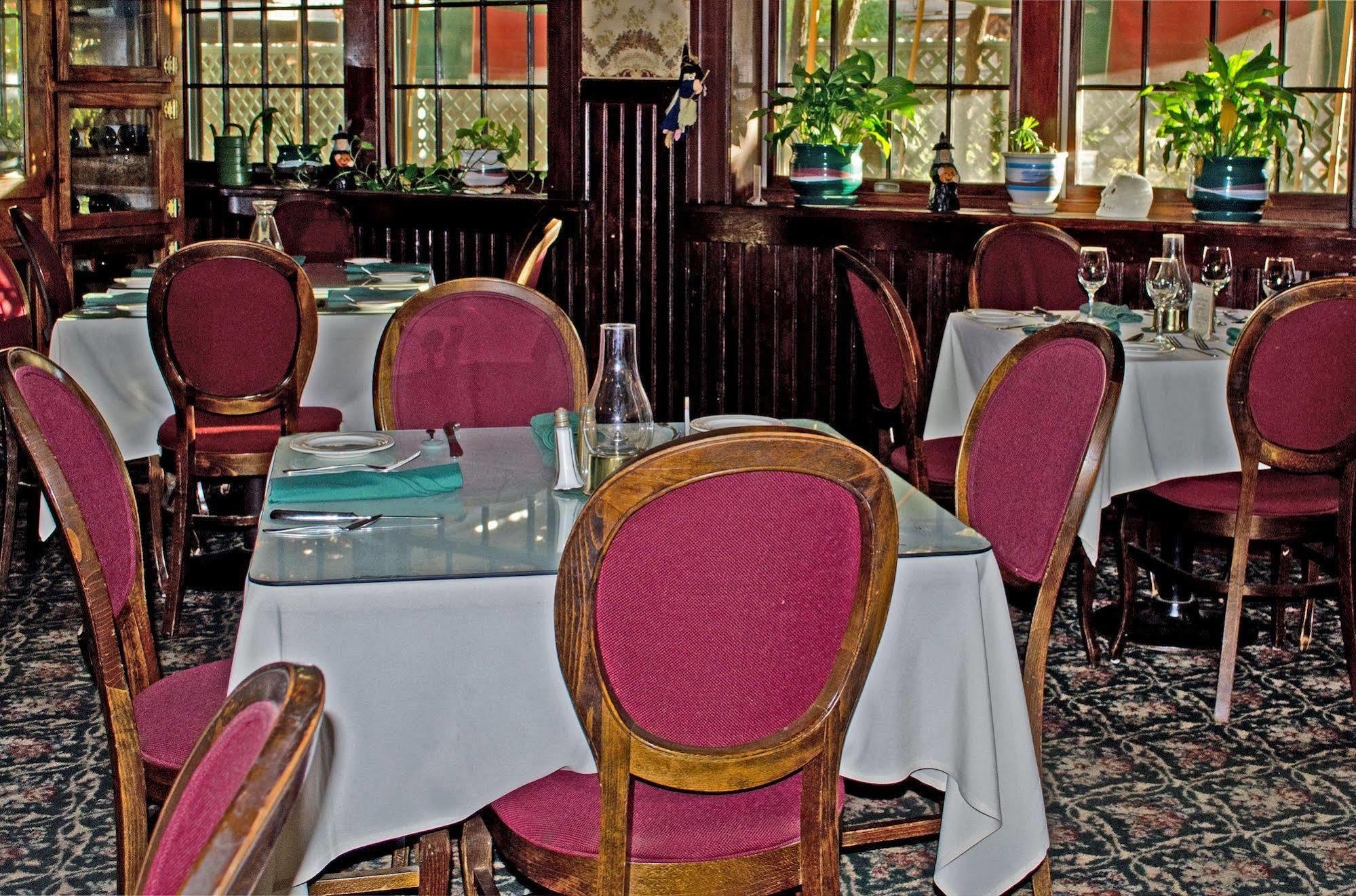 The National Hotel Jamestown Buitenkant foto