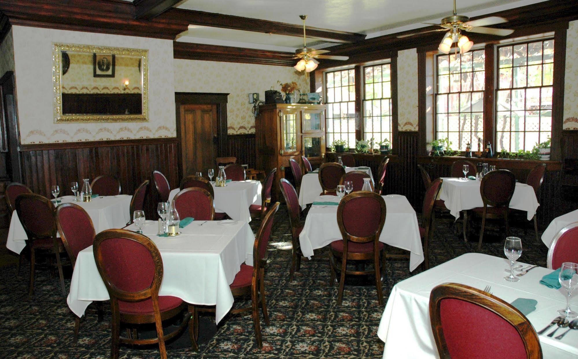 The National Hotel Jamestown Buitenkant foto